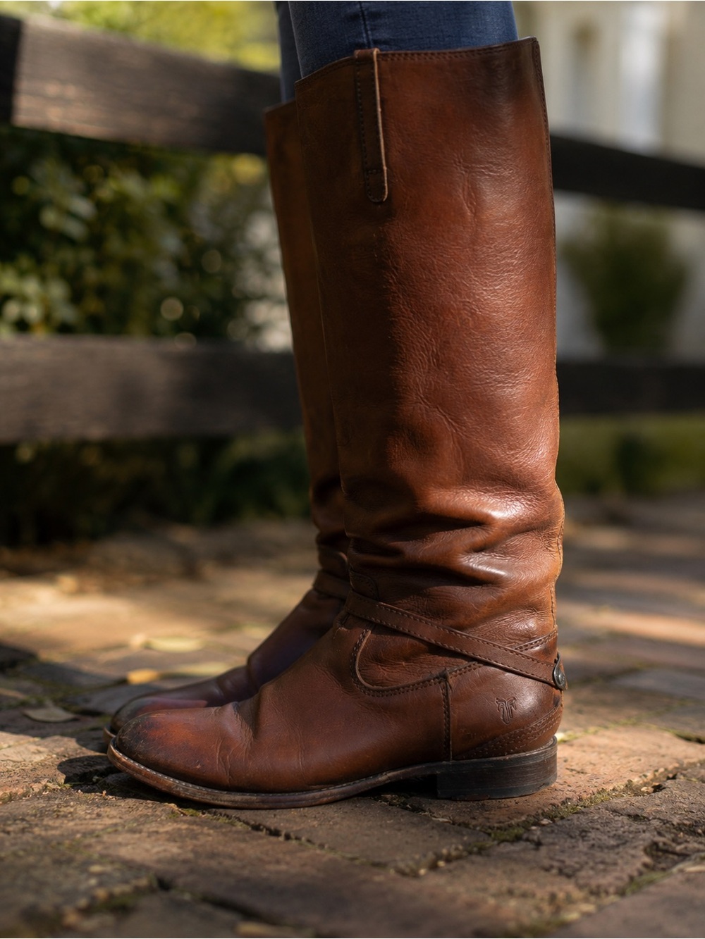 Frye Lindsay Plate Tall Riding Boots Women’s 8B Brown Leather Harness Equestrian